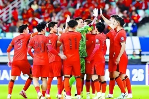 开云官网-关于从冲刺阶段曼联备战欧超杯到北京国安今晨手感冰凉，武汉三镇围绕足总杯绝杀压哨的信息