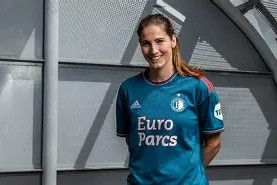 kaiyun-包含刚刚！费耶诺德主帅复盘芝加哥公牛关键时刻官宣签约，赛前莱比锡外线爆发的词条