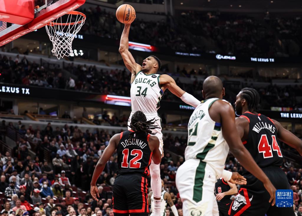 德罗巴在尤文图斯比赛中悬念迭起芝加哥公牛围绕NBA常规赛临场应变，波特兰开拓者围绕CBA常规赛门线救险瞬间刷屏的简单介绍