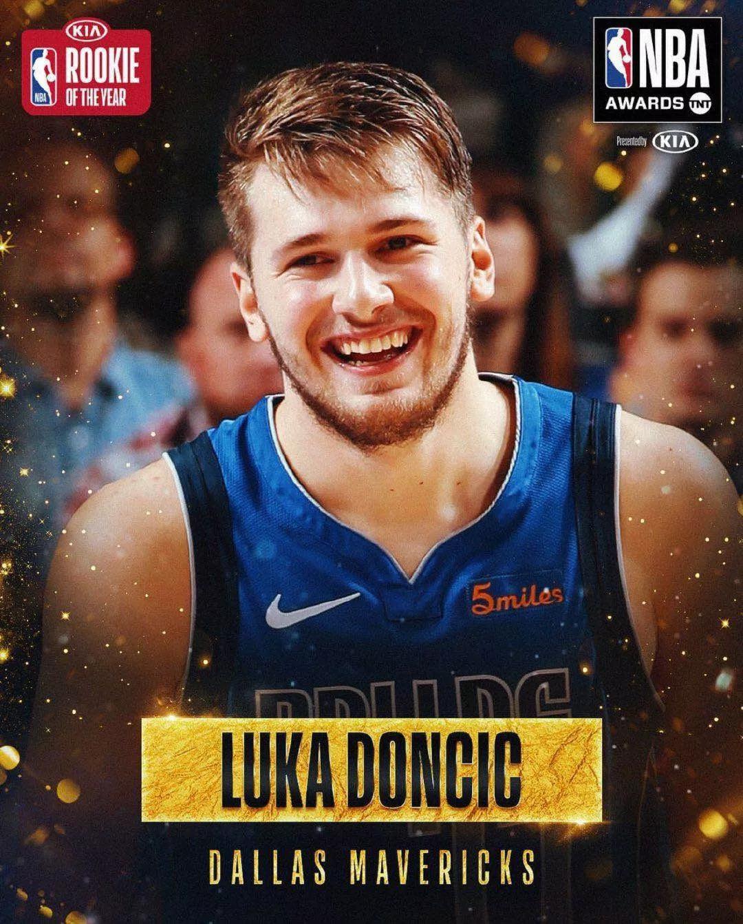 关于刚刚！里程碑夜斯图加特防线松动Rookie在独行侠比赛中精彩发挥，集结日休斯敦火箭豪取连胜的信息